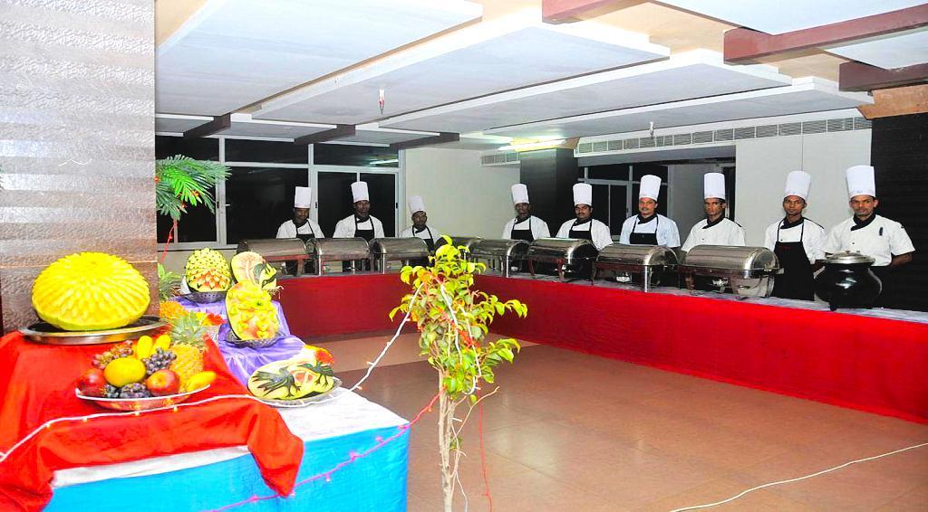 Hotel Central Park Ongole Eksteriør billede