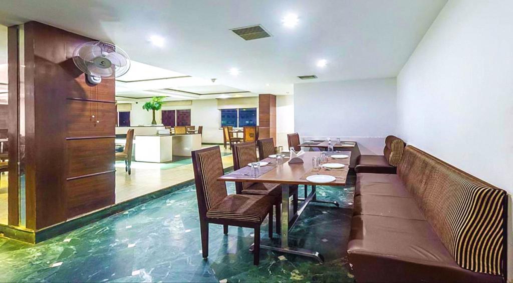Hotel Central Park Ongole Eksteriør billede