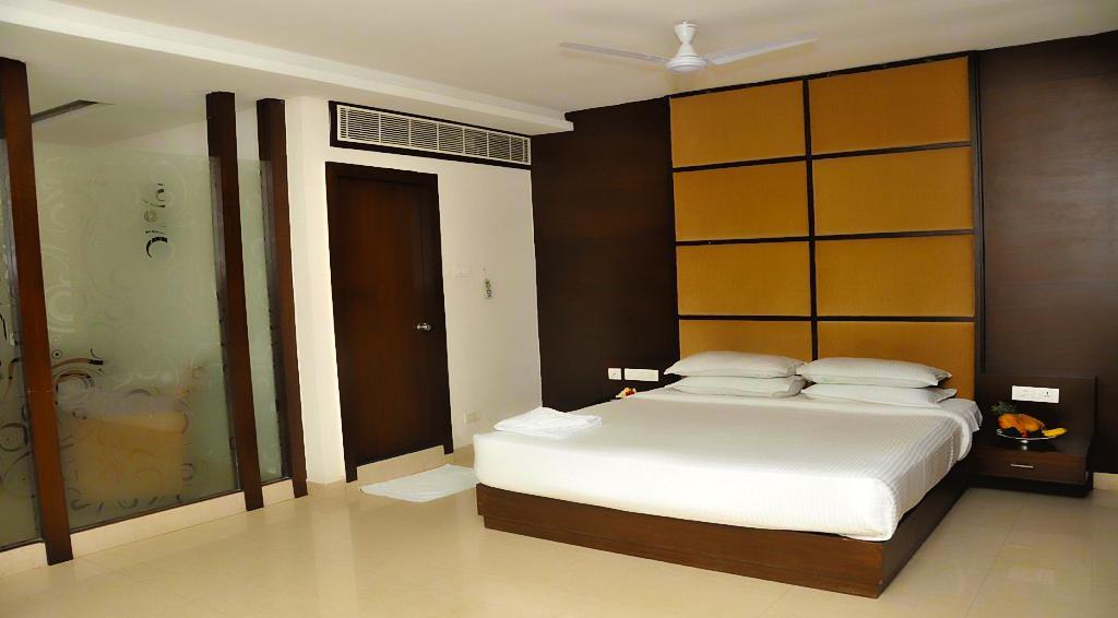 Hotel Central Park Ongole Eksteriør billede