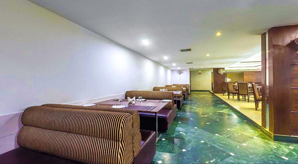 Hotel Central Park Ongole Eksteriør billede